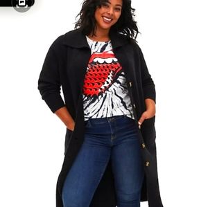 IAM LOOKING FOR THIS SWEATER IN A SIZE 1 OR 2